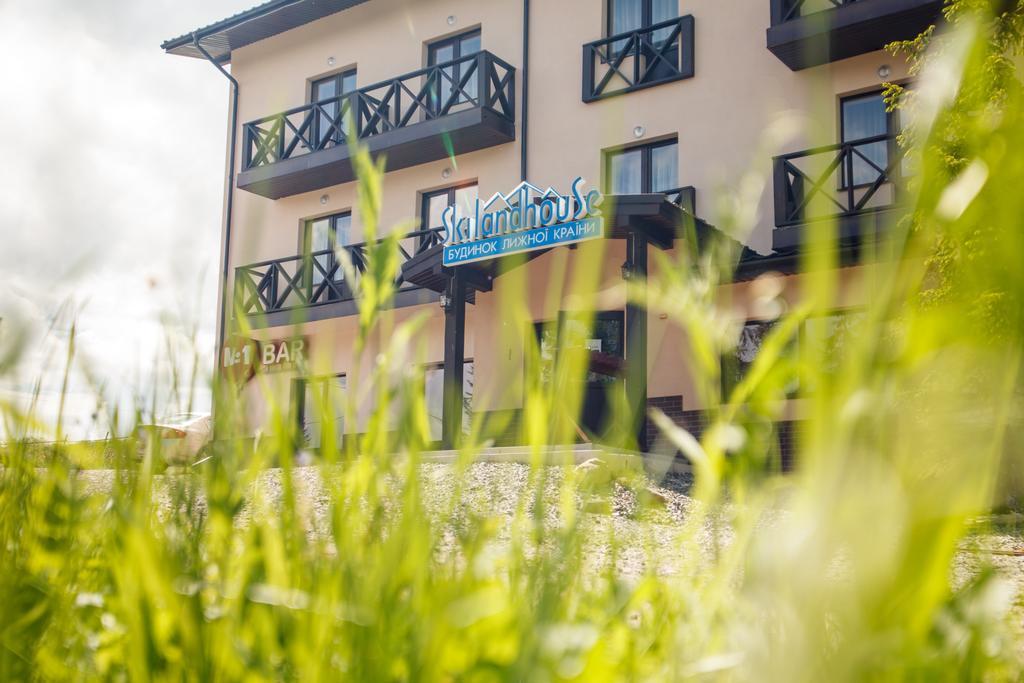 Skilandhouse Yablunytsya Exterior photo